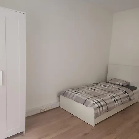 Penzion Peaceful In Shared Flat Close To Old Town