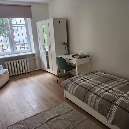 Peaceful Room In Shared Flat Close To Old Town