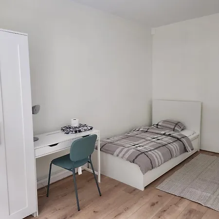 Peaceful In Shared Flat Close To Old Town Pensjonat *