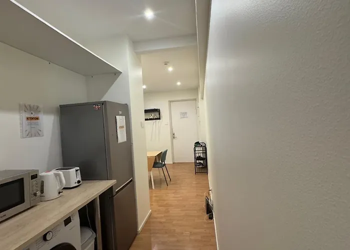 Peaceful Room In Shared Flat Close To Old Town Gasthuis