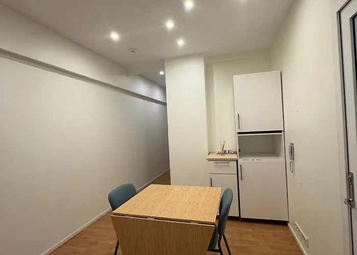 Peaceful Room In Shared Flat Close To Old Town Gasthof *